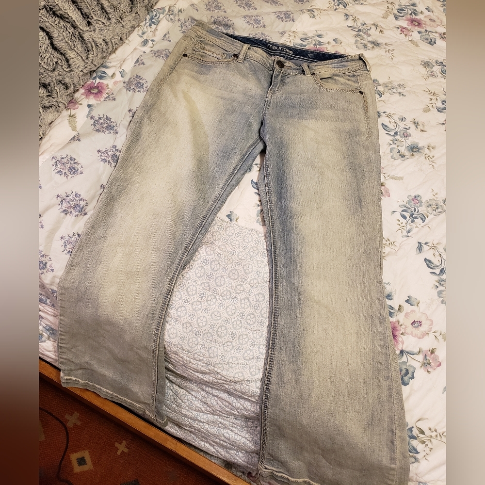 Y2K Distressed {Maurices} Boot Cut Jeans, Size 7/8 short